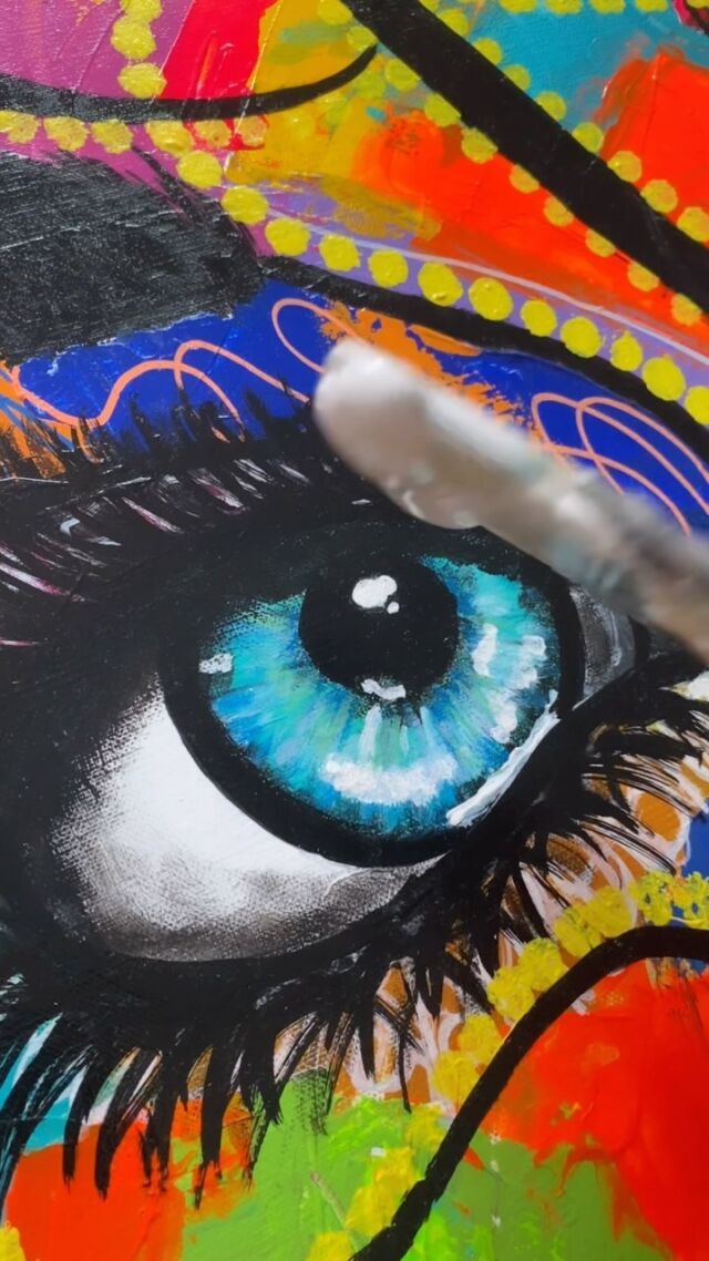 Nouvelle vie pour une vieille toile!Le gesso, c’est un peu comme un effaceur géant !
Parfois, on a besoin de repartir de zéro, que ce soit parce qu’une œuvre ne nous plaît plus ou simplement pour expérimenter de nouvelles techniques.Et vous, vous réutilisez vos toiles ?#art #peinture #gesso #reutilisation #artiste #creation #atelier #diy #artistefrançaise #artistecontemporain #artistefemme #femmeartiste #acrylique #acryliquesurtoile #rennaise #rennesmaville